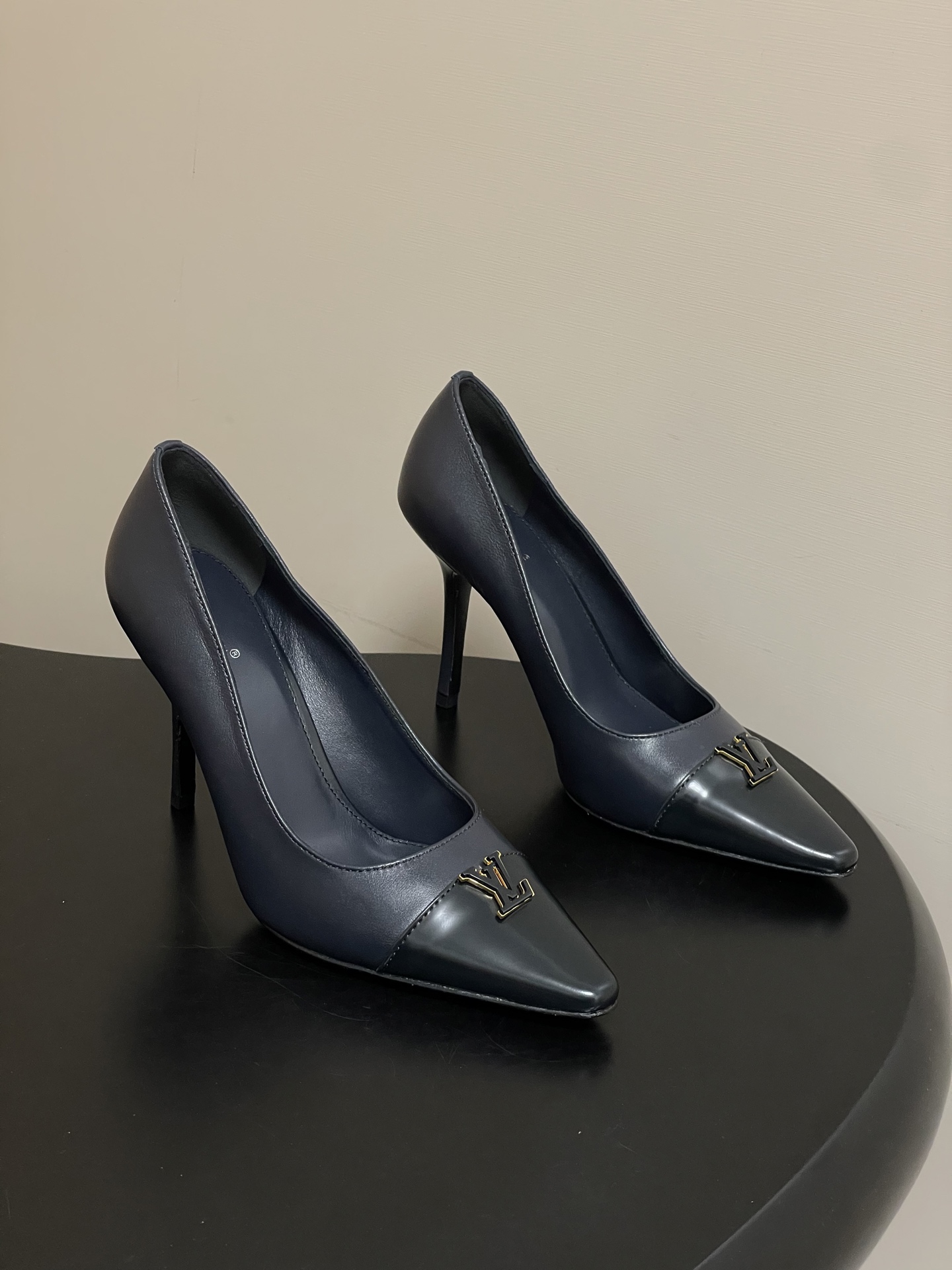 Women's high heels